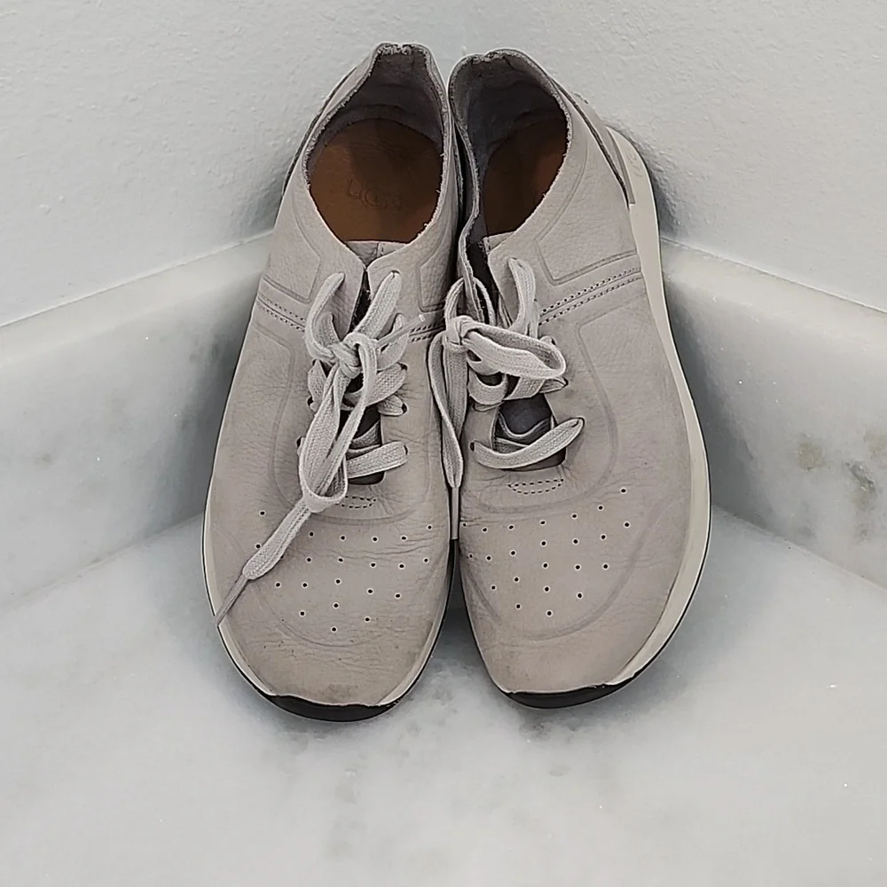 Ugg Womens Sneakers Adaleen Light Grey Cream Size 7